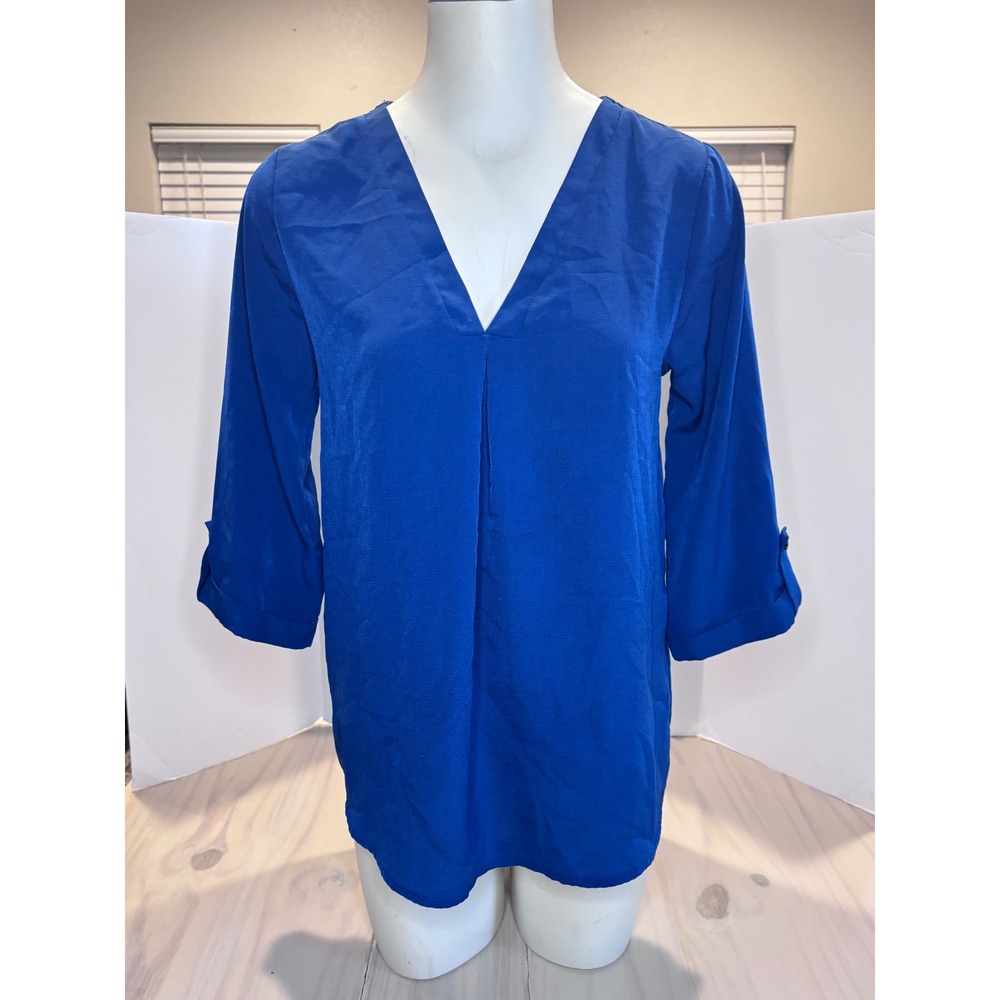 Everly Womens Royal Blue V-Neck Roll Tab 3/4 Sleeve Pleated Blouse T9089 Size S